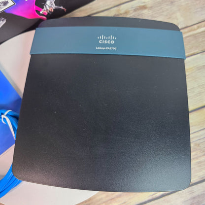 Linksys Smart Wi-Fi Router N600 Dual-Band EA2700