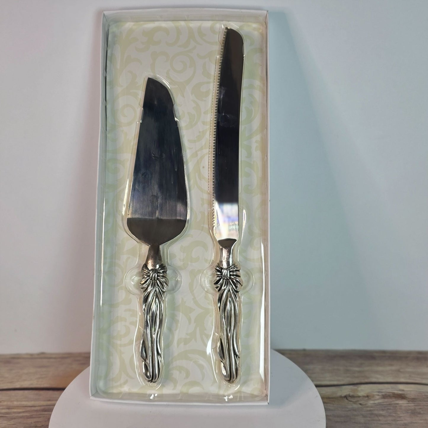 Vintage Ornate Cake & Pastry Serving Set - Knife & Server
