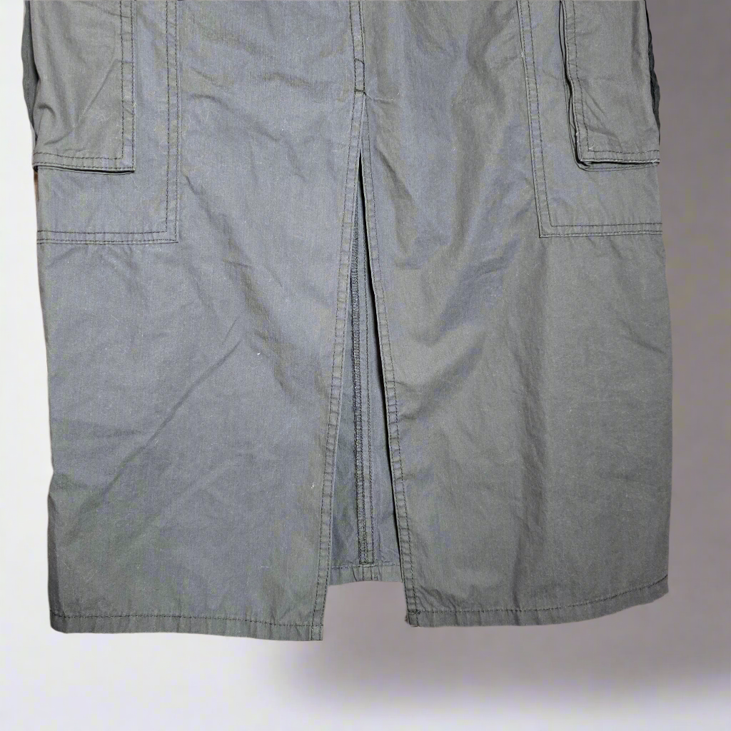 NWT New Women's Wild Fable Dark Gray Back Slit Cargo Skirt Small