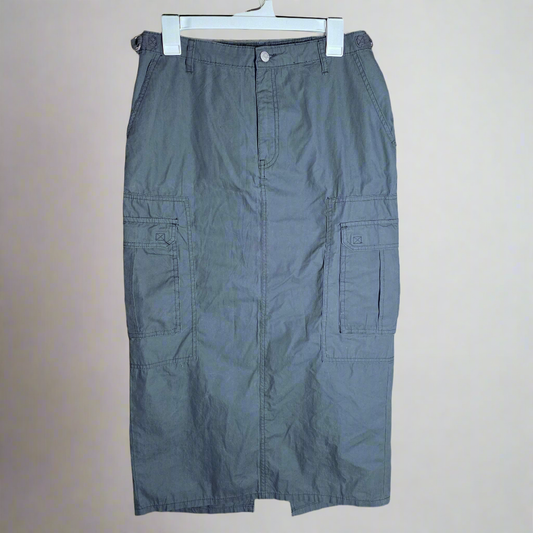NWT New Women's Wild Fable Dark Gray Back Slit Cargo Skirt Small