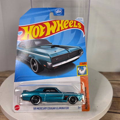 Hot Wheels 69 Mercury Cougar Eliminator Die-Cast Car 171/250  Muscle Mania Series