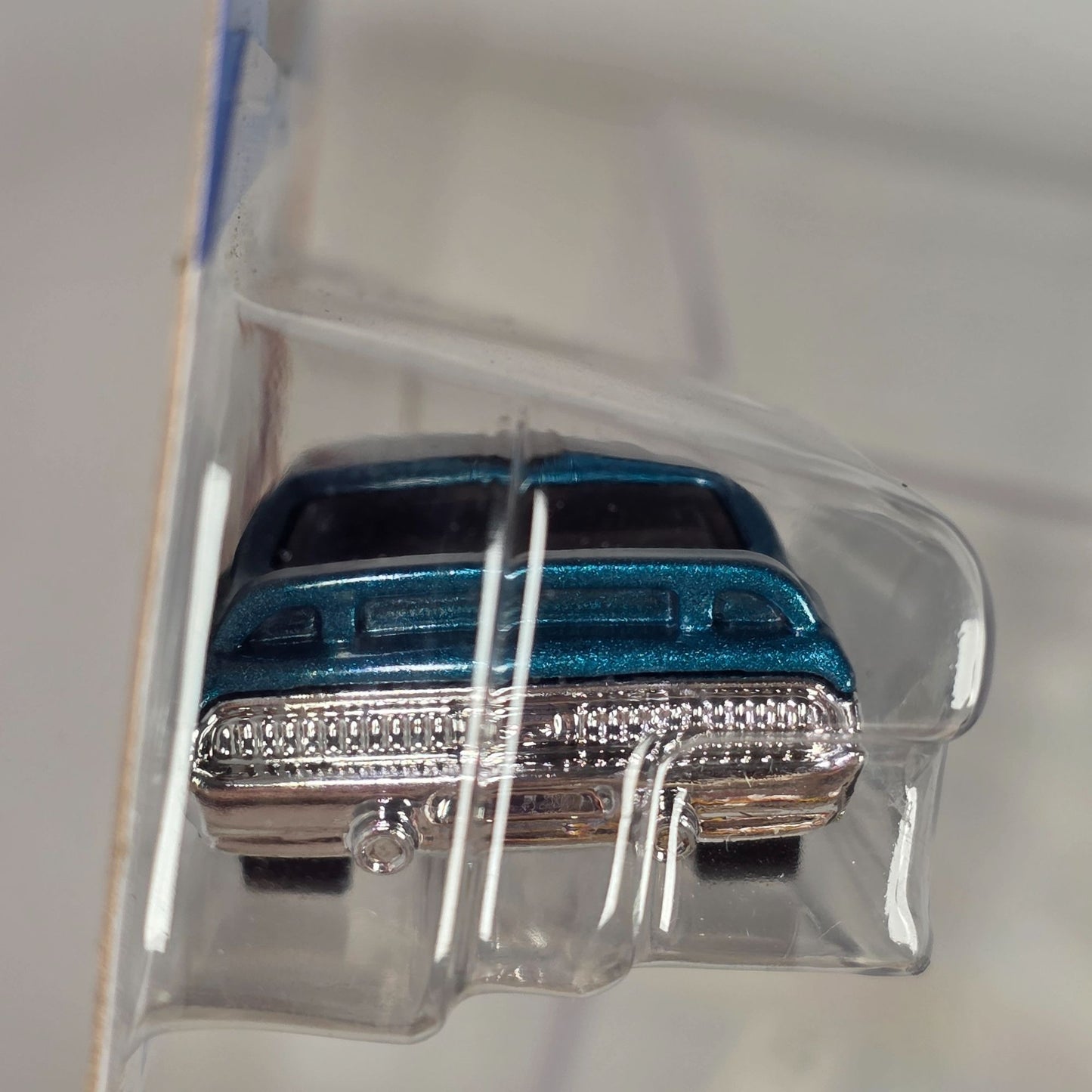 Hot Wheels 69 Mercury Cougar Eliminator Die-Cast Car 171/250  Muscle Mania Series