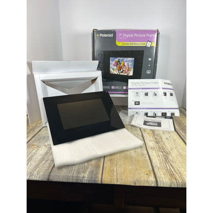 Polaroid 7" Digital Picture Frame With Stand & Box