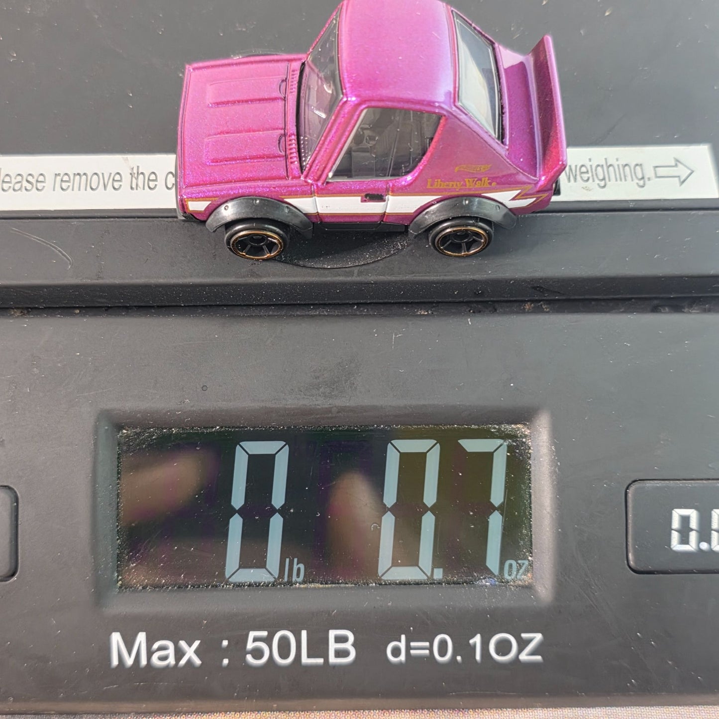 Hot Wheels Liberty Walk Nissan Skyline 2000GT-R LBWK