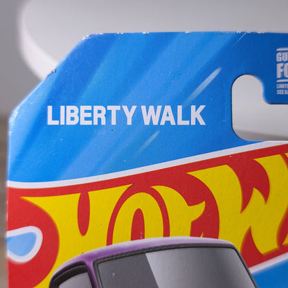 Hot Wheels Liberty Walk Nissan Skyline 2000GT-R LBWK