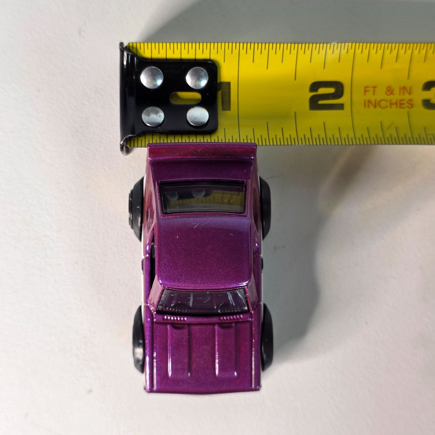 Hot Wheels Liberty Walk Nissan Skyline 2000GT-R LBWK