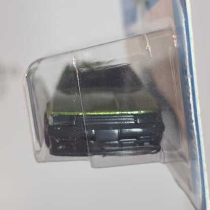 Hot Wheels Nissan Skyline RS KDR30 Die-Cast 1:64 Scale Green Collectible Car