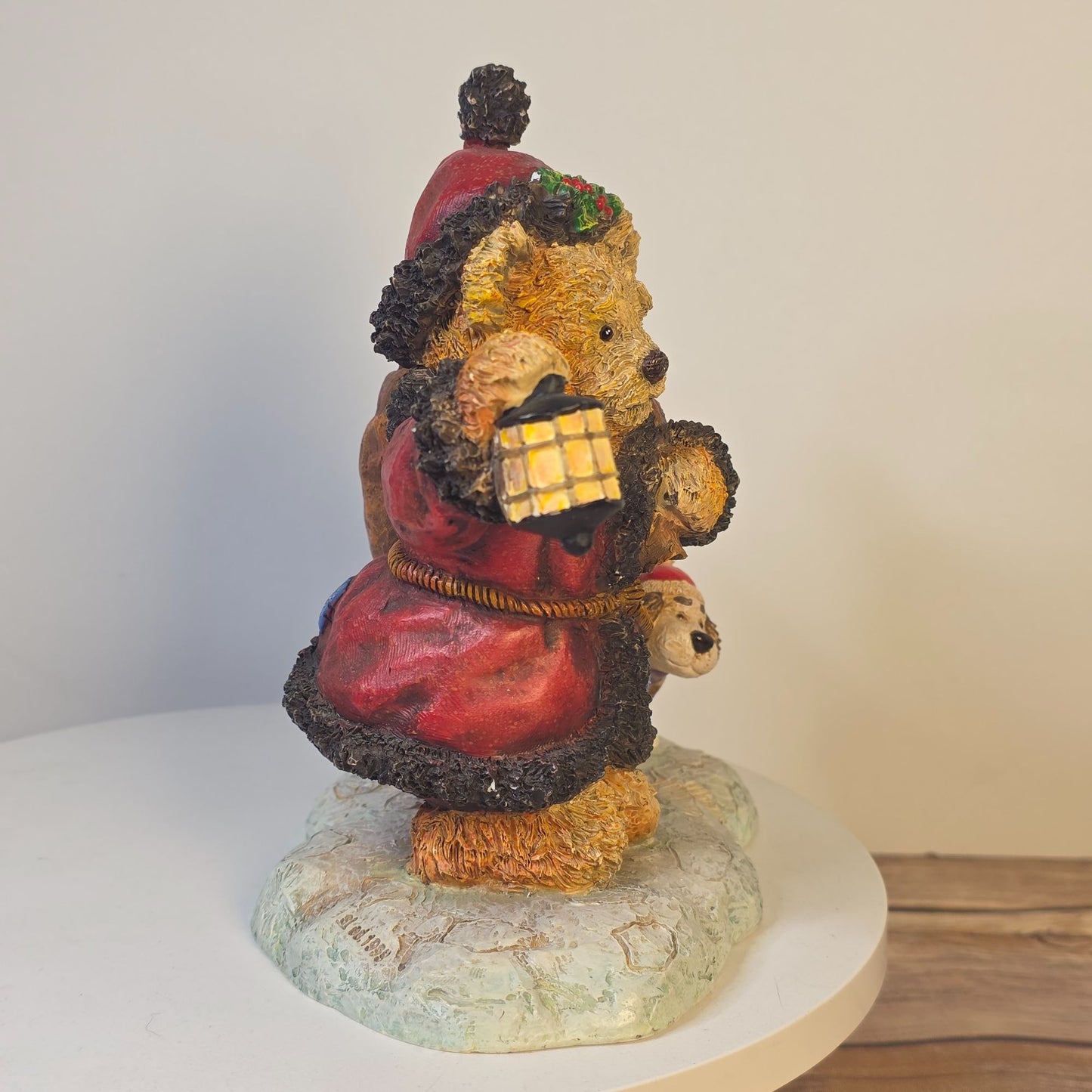 "Santa Bear" 1st Edition Figurine Stewart Sherwood 1999 Old Glory Cedric & Friends Holiday Collectible Decor SN #11