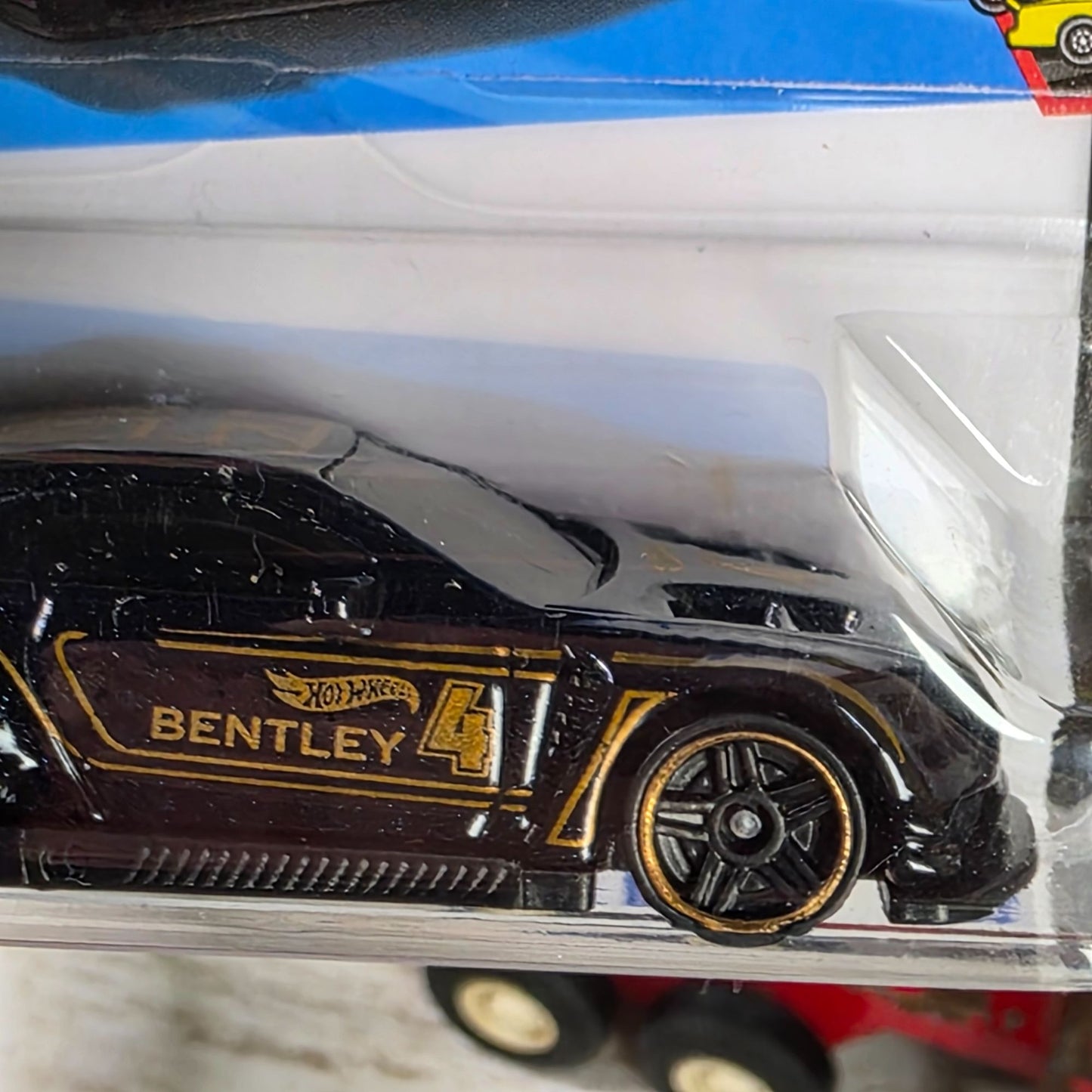 Hot Wheels 2018 Bentley Continental GT3 Die-Cast Car