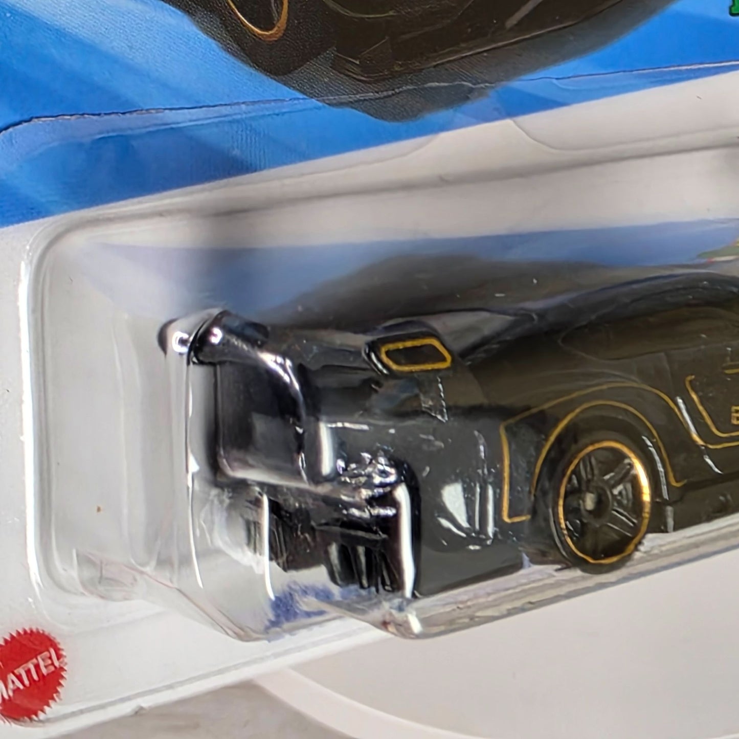 Hot Wheels 2018 Bentley Continental GT3 Die-Cast Car