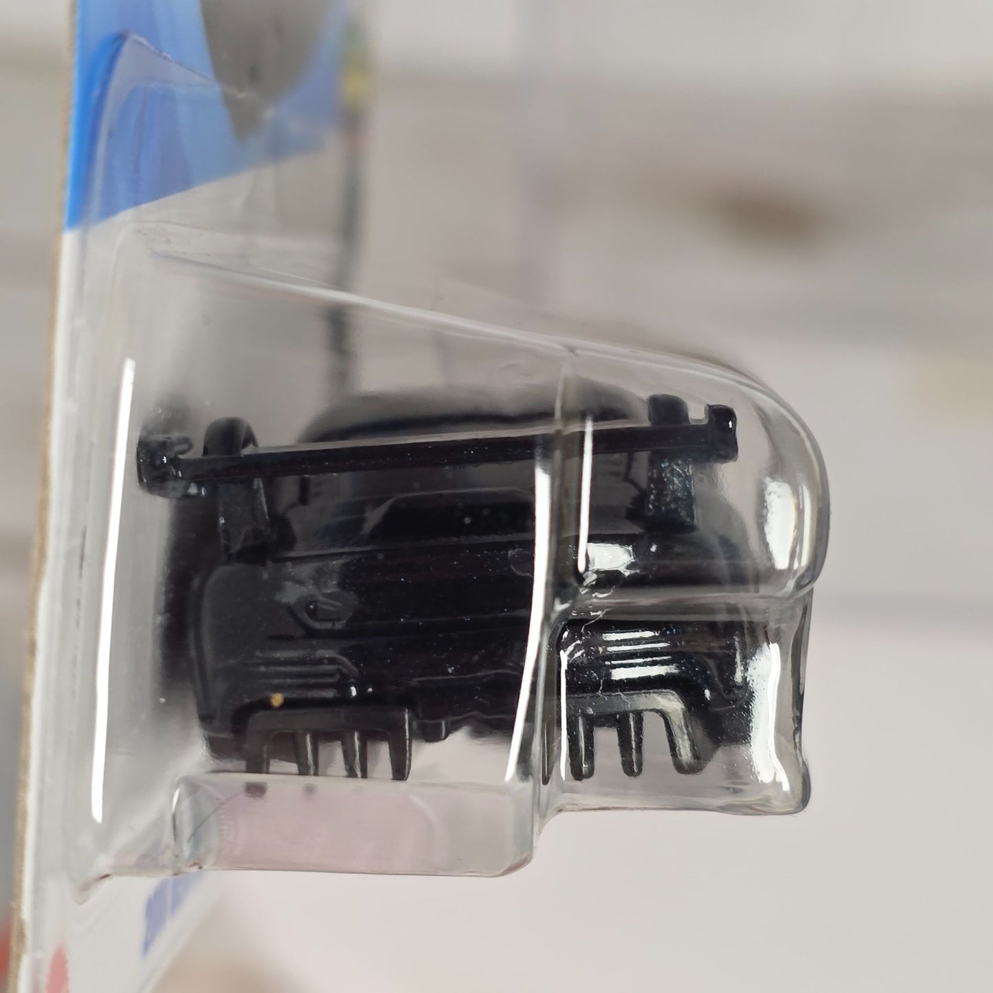 Hot Wheels 2018 Bentley Continental GT3 Die-Cast Car