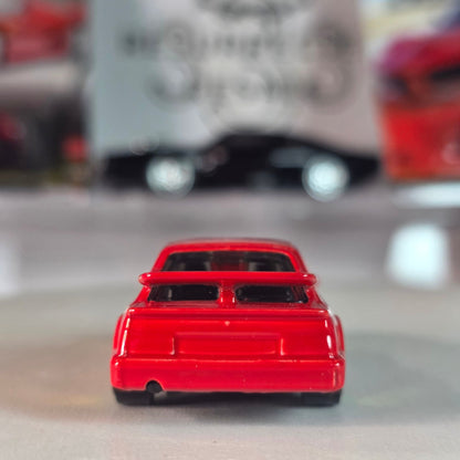 Hot Wheels '87 Ford Sierra Cosworth Red Rally Loose Mint GFX