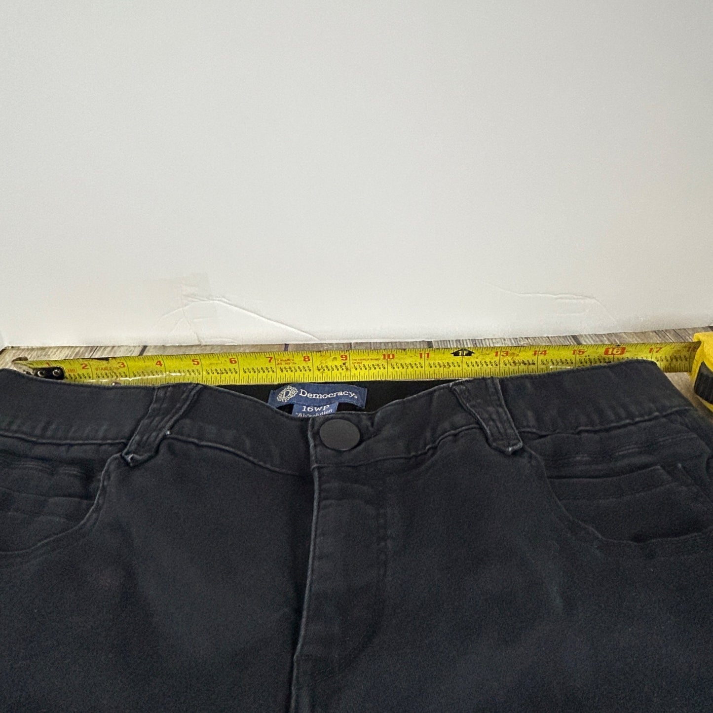 Democracy Black "Ab"solution 16WP Womens Jeans