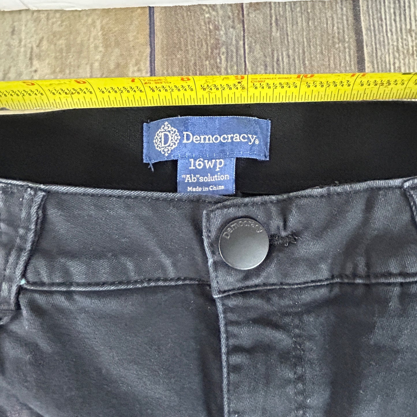 Democracy Black "Ab"solution 16WP Womens Jeans