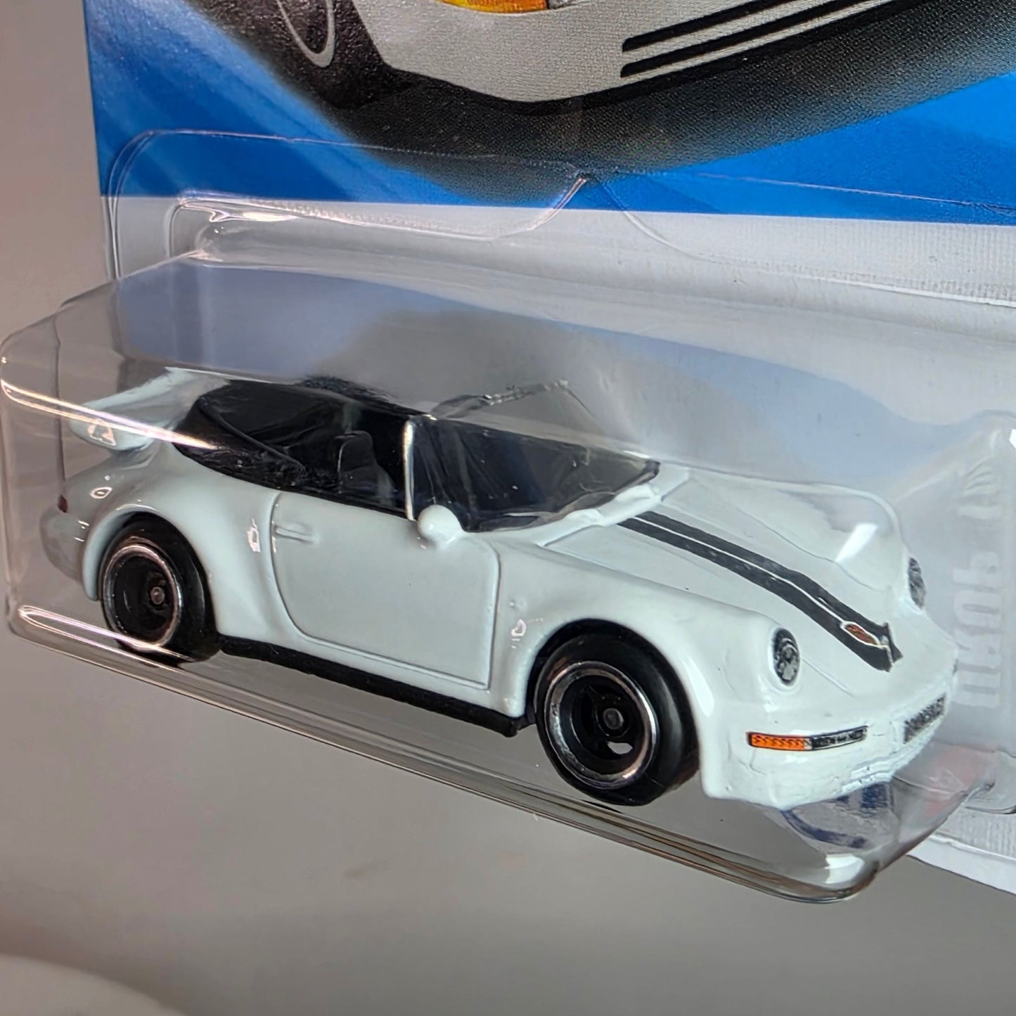 Hot Wheels Porsche 911 Turbo Cabriolet Drop Top White