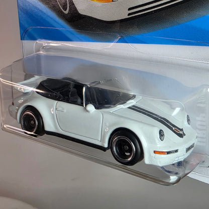 Hot Wheels Porsche 911 Turbo Cabriolet Drop Top White