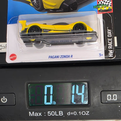 Hot Wheels Pagani Zonda R Die-Cast Car Yellow & Black HW Race Day Series 99/250 Limited Edition Model