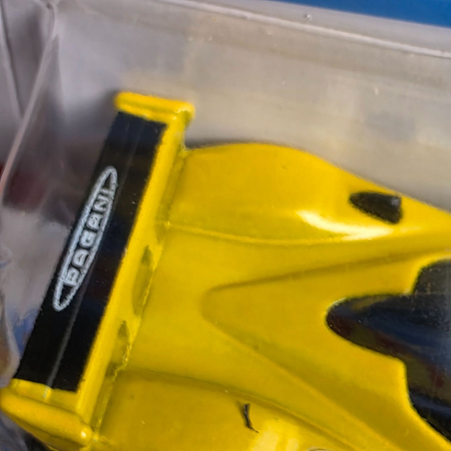 Hot Wheels Pagani Zonda R Die-Cast Car Yellow & Black HW Race Day Series 99/250 Limited Edition Model