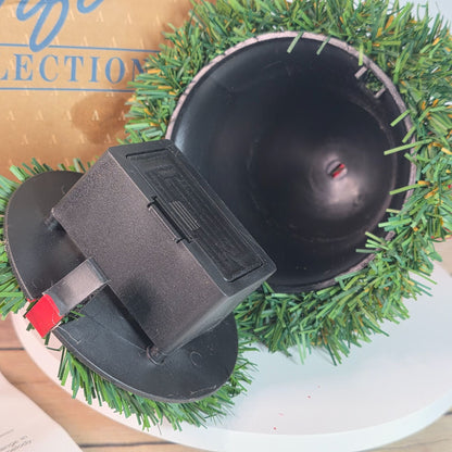 Avon Merry Kissmas Musical Christmas Bell Wreath Ornament