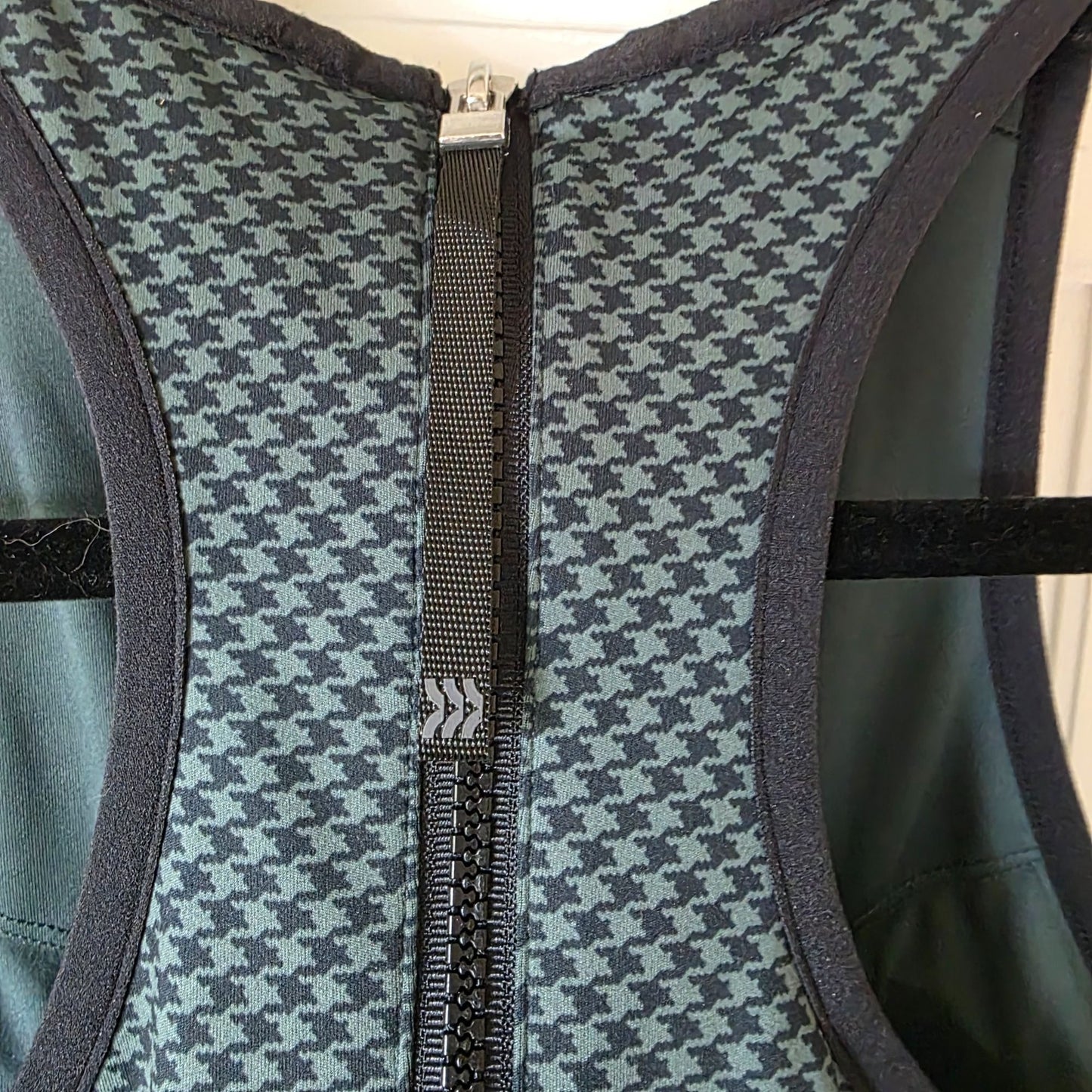 All In Motion Womens Sleeveless Houndstooth Active Dress With Built-In Shorts & Inner Pocket