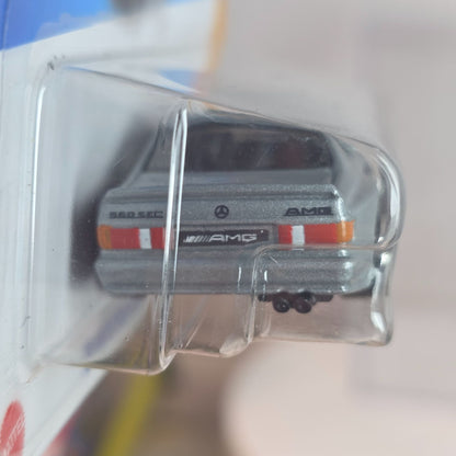 Hot Wheels 89 Mercedes-Benz 560 SEC AMG Die-Cast Car
