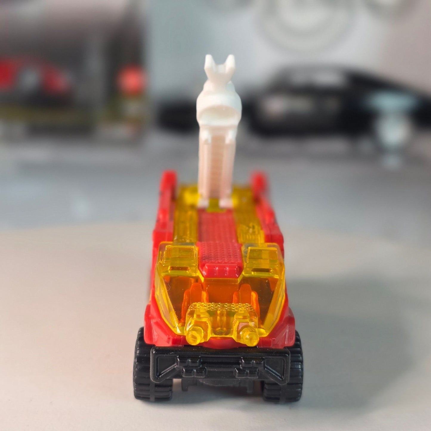 Hot Wheels Runway Res-Q Red First Response Airport Fire Truck Loose Malaysia