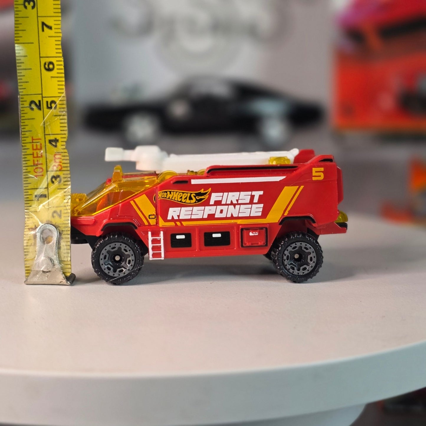 Hot Wheels Runway Res-Q Red First Response Airport Fire Truck Loose Malaysia