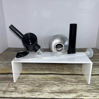 Vintage Aluminum Soda Siphon Bottle 1L Capacity Sleek Retro Design Black Plastic Head