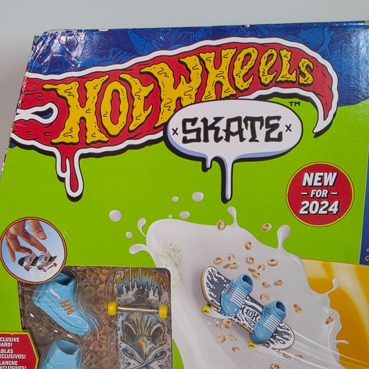 Hot Wheels Skate Tony Hawk Cereal Bowl Kickflip Crunch Skate Park Set Exclusive Board Shoes