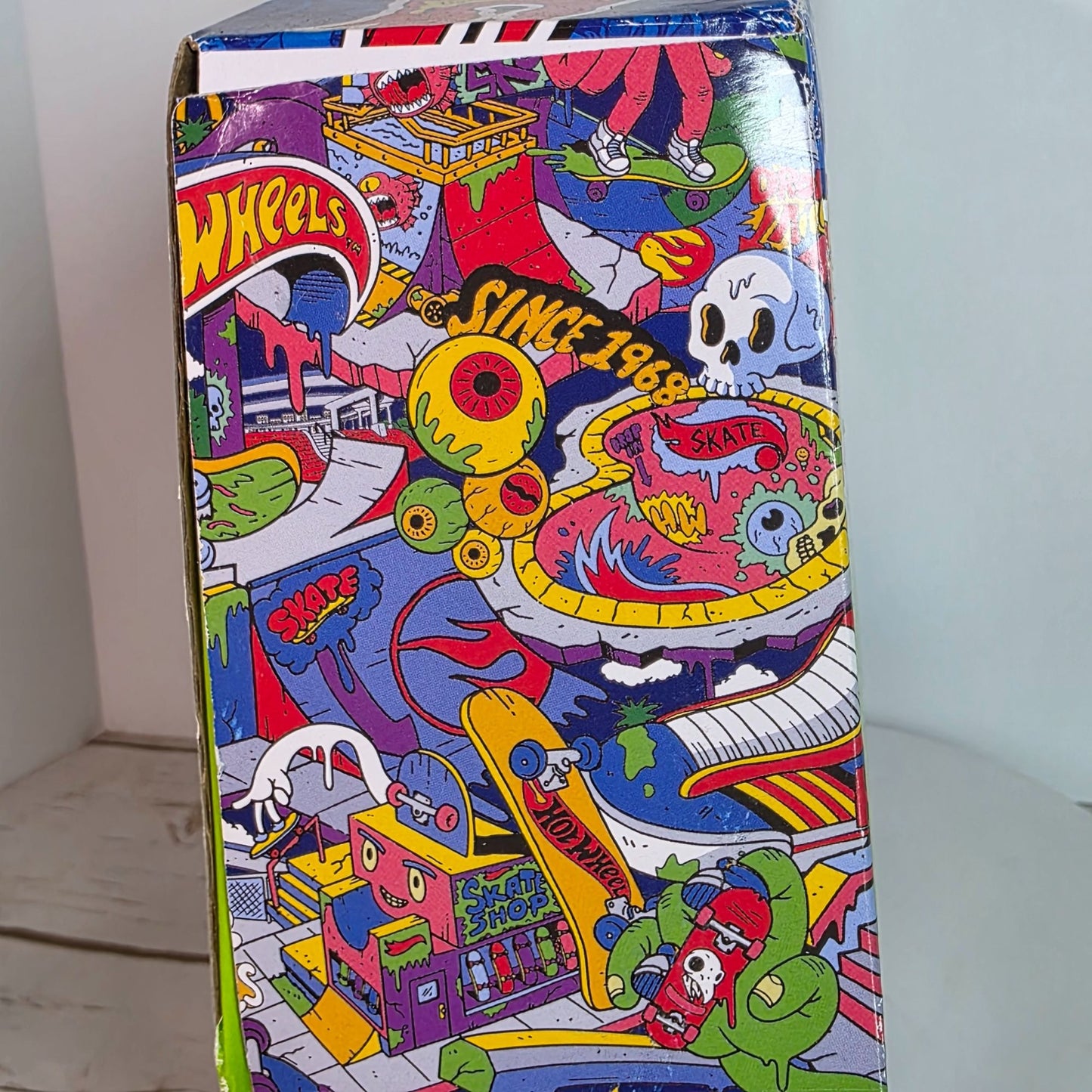 Hot Wheels Skate Tony Hawk Cereal Bowl Kickflip Crunch Skate Park Set Exclusive Board Shoes