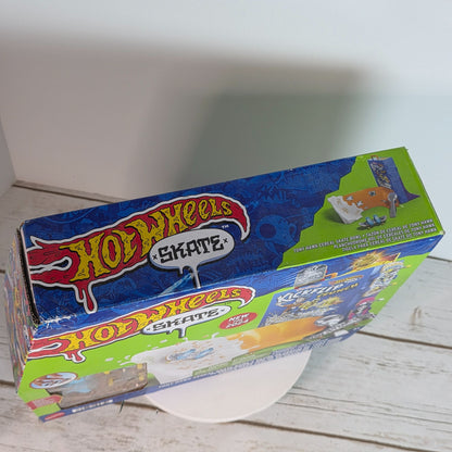 Hot Wheels Skate Tony Hawk Cereal Bowl Kickflip Crunch Skate Park Set Exclusive Board Shoes