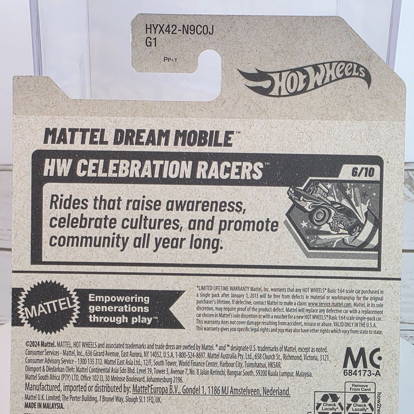 Hot Wheels Mattel Dream Mobile 80th Anniversary Edition Car Red Die-Cast Collectible Toy Model 167/250 6/10