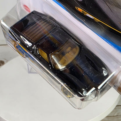 Hot Wheels 71 Lamborghini Miura SV Die-Cast Car 78/250  Guaranteed For Life  3+ Years Old  70s Vs. 90s Series