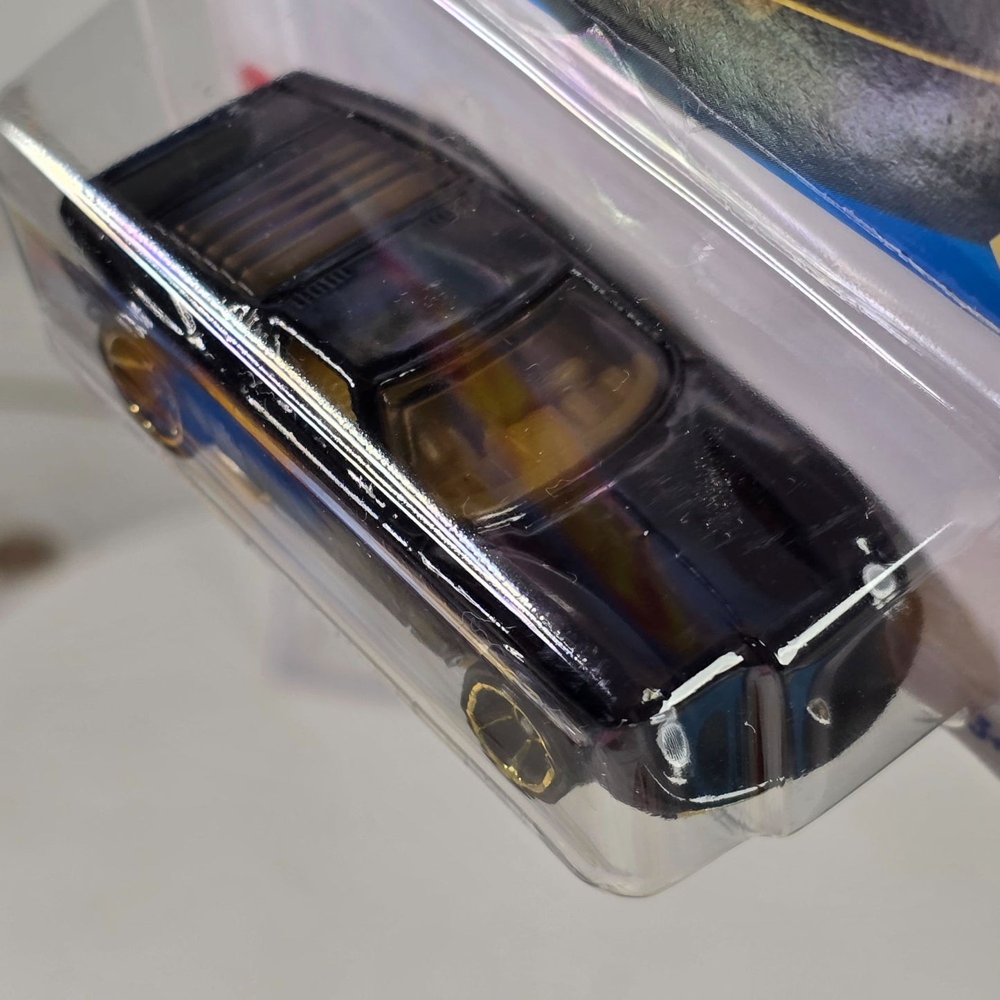 Hot Wheels 71 Lamborghini Miura SV Die-Cast Car 78/250  Guaranteed For Life  3+ Years Old  70s Vs. 90s Series