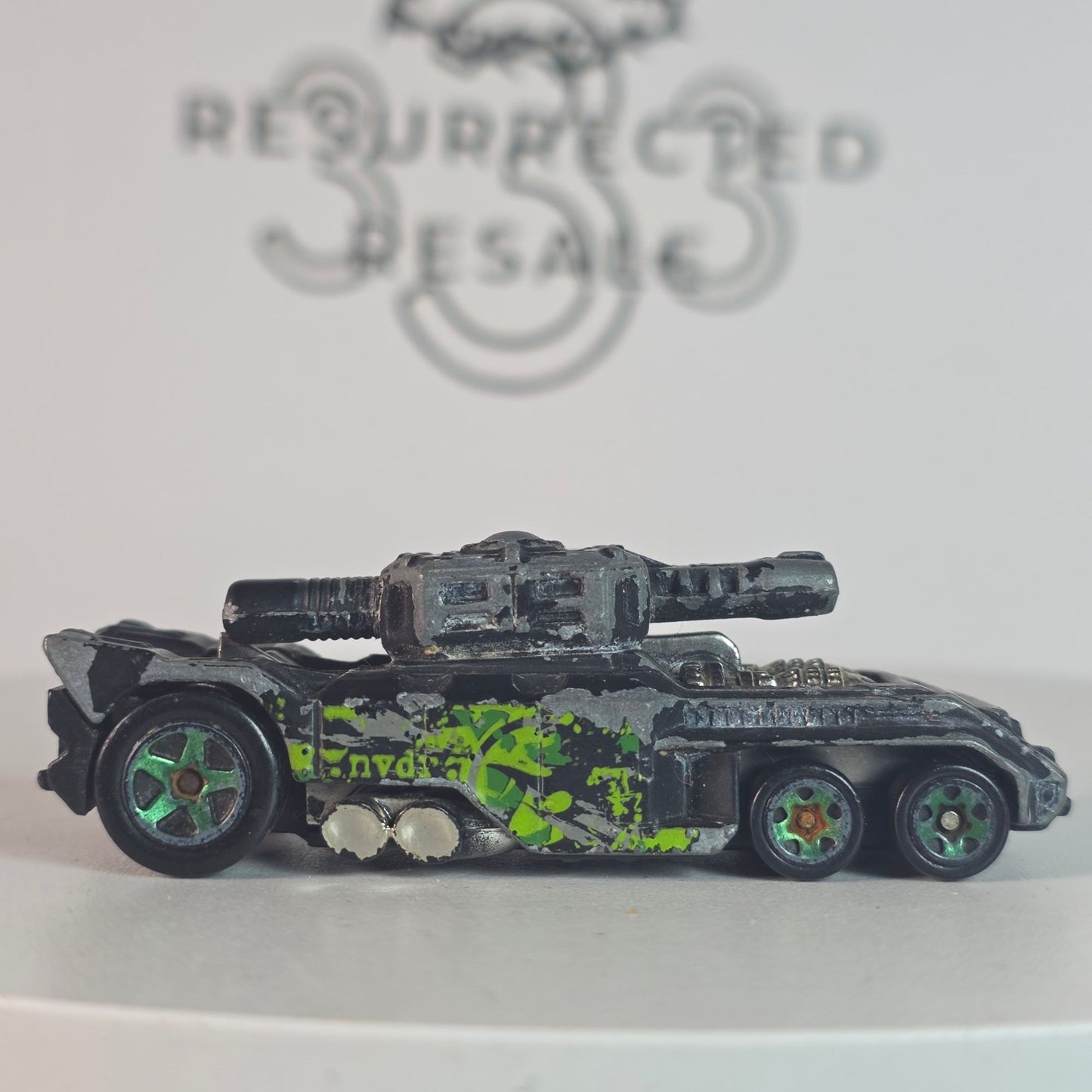 Vintage Hot Wheels Invader Black/Green Tank Diecast Loose