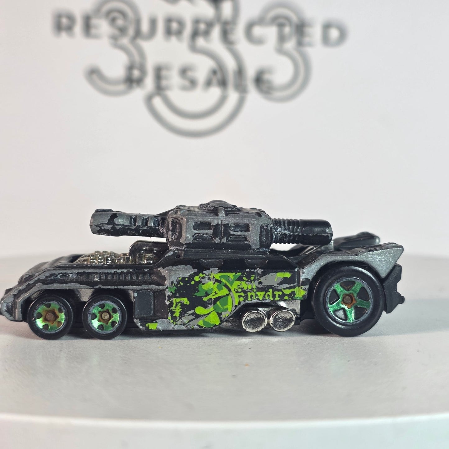 Vintage Hot Wheels Invader Black/Green Tank Diecast Loose