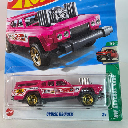 2015 Hot Wheels Cruise Bruiser Pink