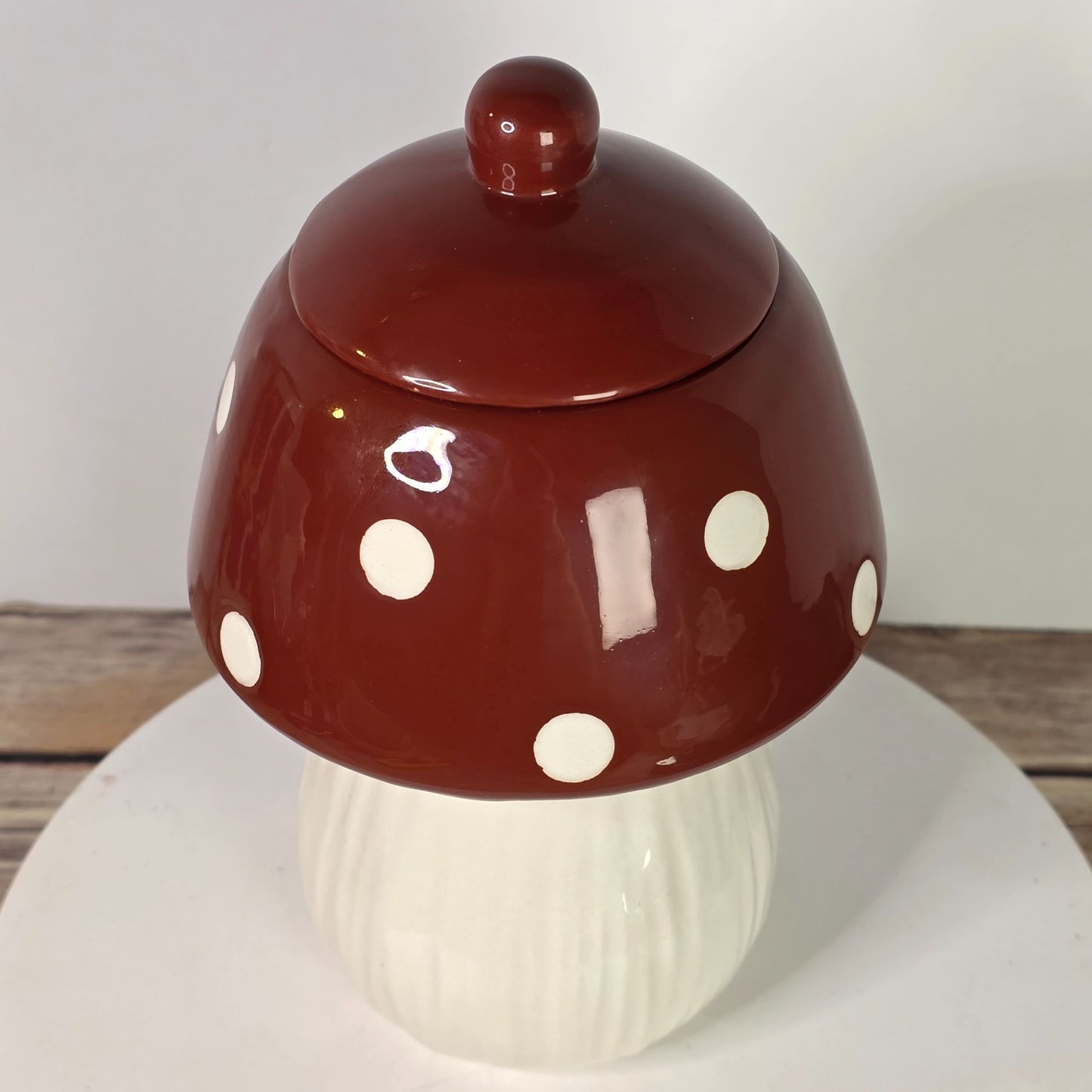 Mushroom Shaped Ceramic Cookie Jar With Lid