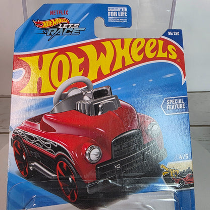Hot Wheels Pedal Driver TH Red Die-Cast Toy Car 95/250 Limited Edition Netflix Series Special Feature 4/5 Collectible