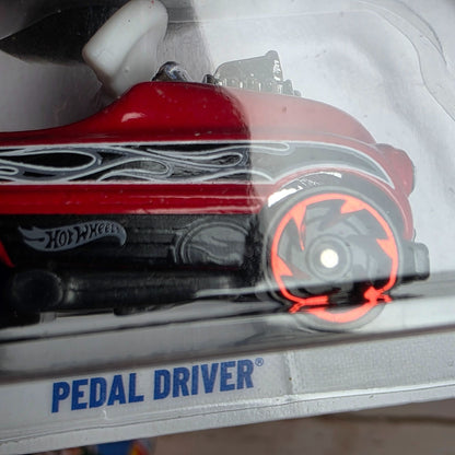 Hot Wheels Pedal Driver TH Red Die-Cast Toy Car 95/250 Limited Edition Netflix Series Special Feature 4/5 Collectible