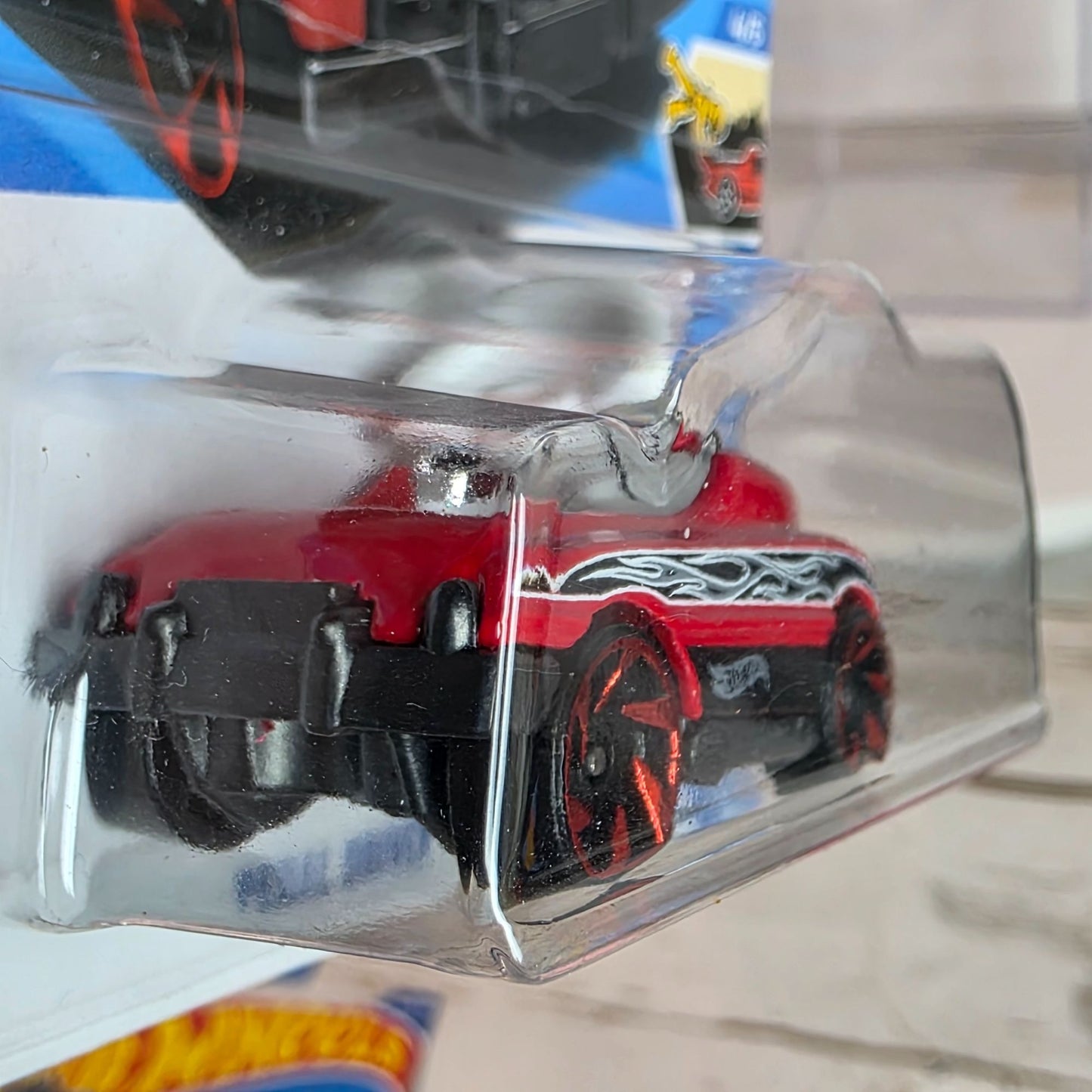 Hot Wheels Pedal Driver TH Red Die-Cast Toy Car 95/250 Limited Edition Netflix Series Special Feature 4/5 Collectible