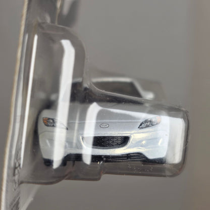 Matchbox 2004 Mazda RX-8 Die-Cast Car 19/125 White With Gold Wheels 30782 Limited Edition For Collectors Ages 3+