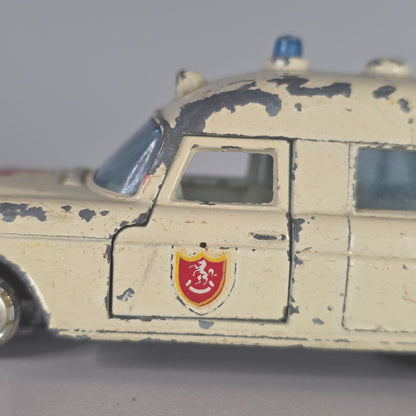 Vintage Lesney Matchbox King Size K-6 Mercedes Benz Binz Ambulance 1:43 Scale Diecast Model