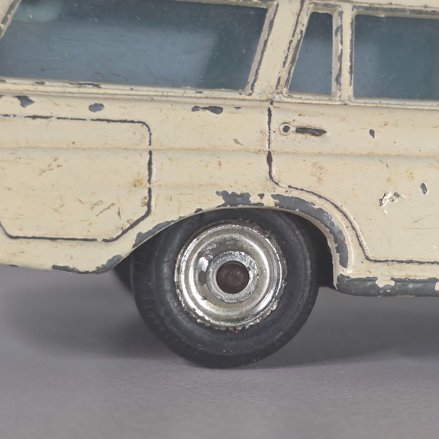 Vintage Lesney Matchbox King Size K-6 Mercedes Benz Binz Ambulance 1:43 Scale Diecast Model