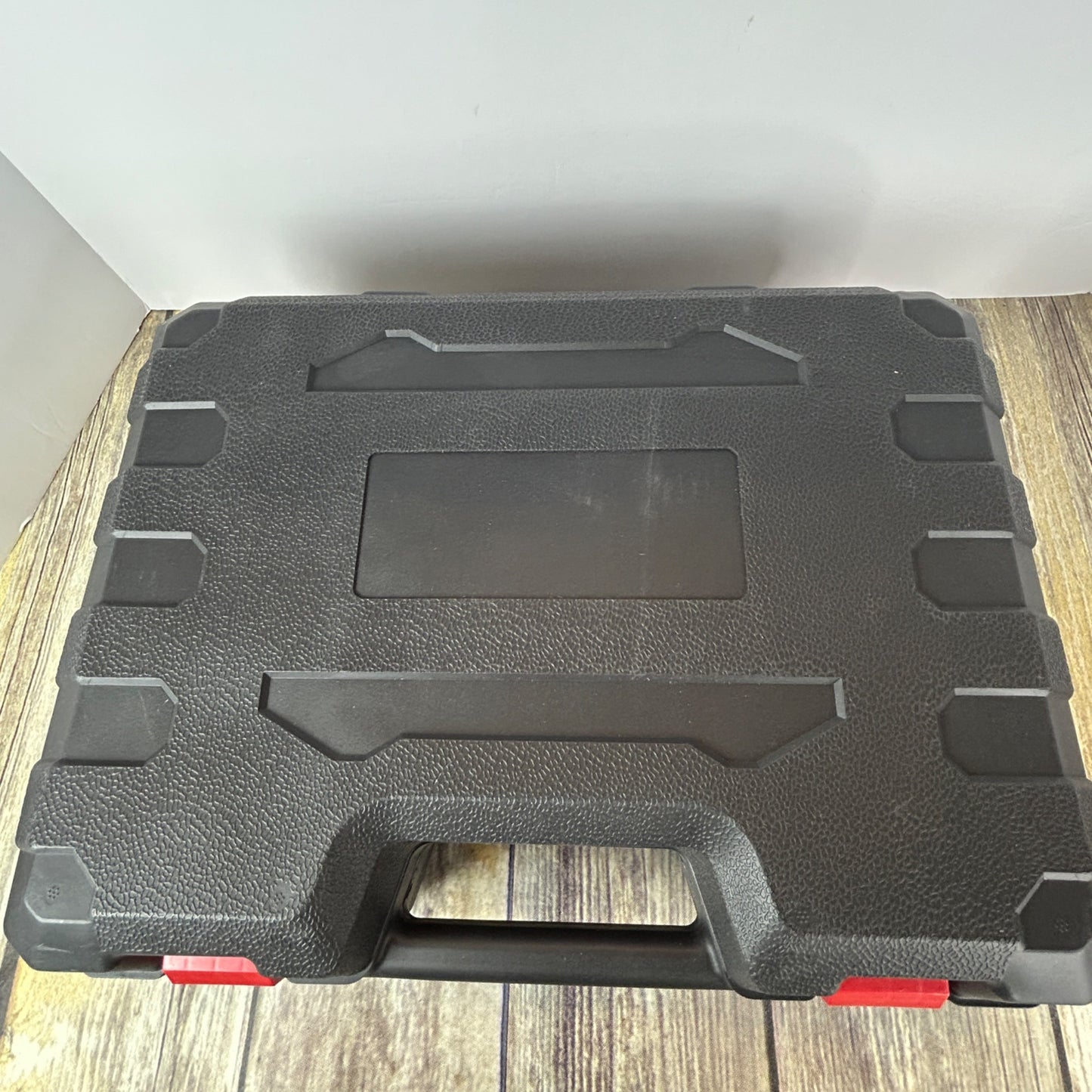 600000RPM Handheld Leaf Blower By YUQUESEN With 2 X 4.0Ah Batteries Charger & Lightweight Cordless Design L