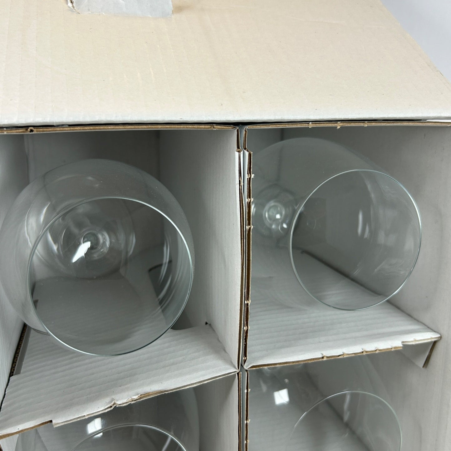 Christian Lacroix Set Of 4 Wine Glasses 22Oz Floral Box Design Elegant Glassware For Entertaining & Dining