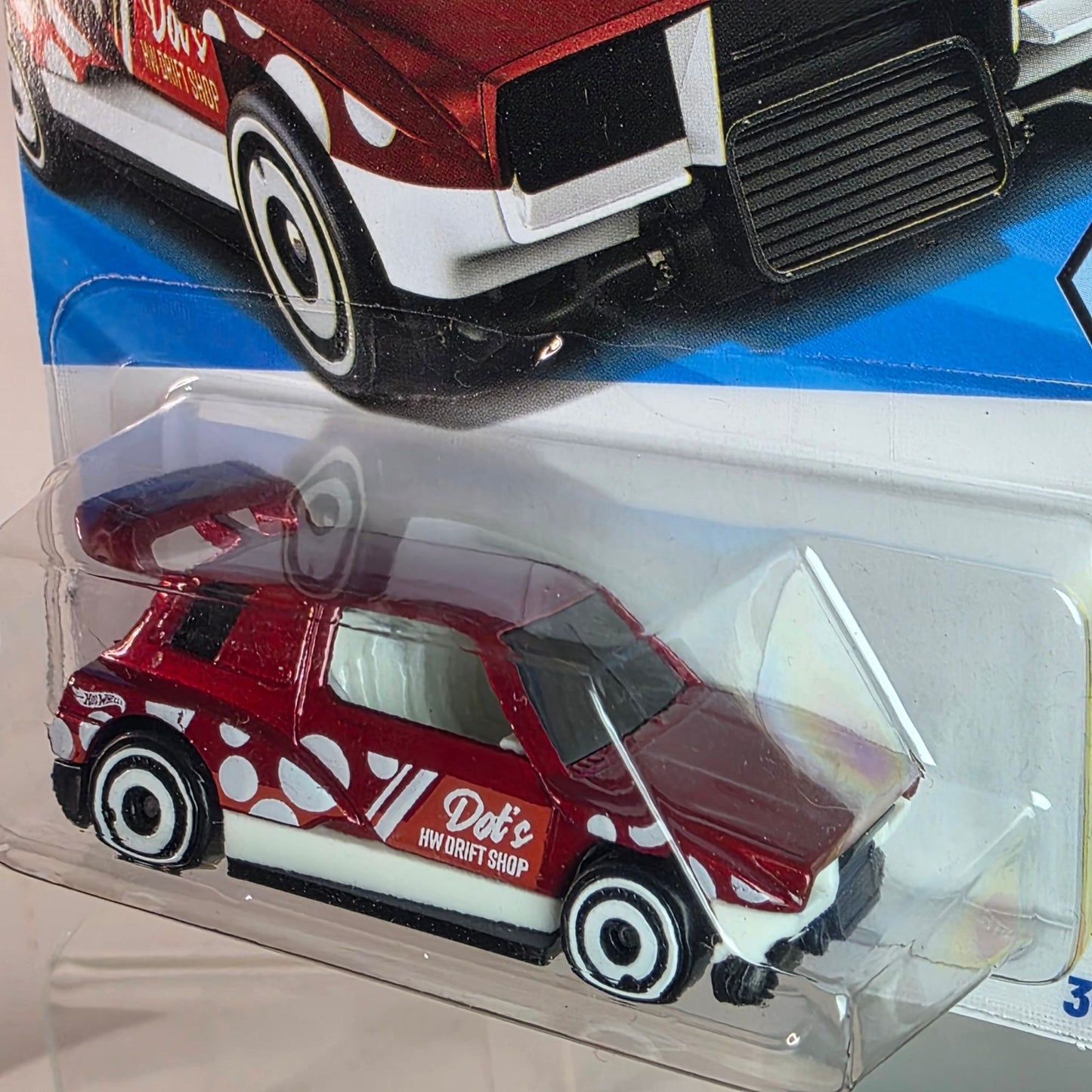 Hot Wheels Drift Box HW Euro Series 1/10 Limited Edition 2026 Red & White Design Collectible Toy Car