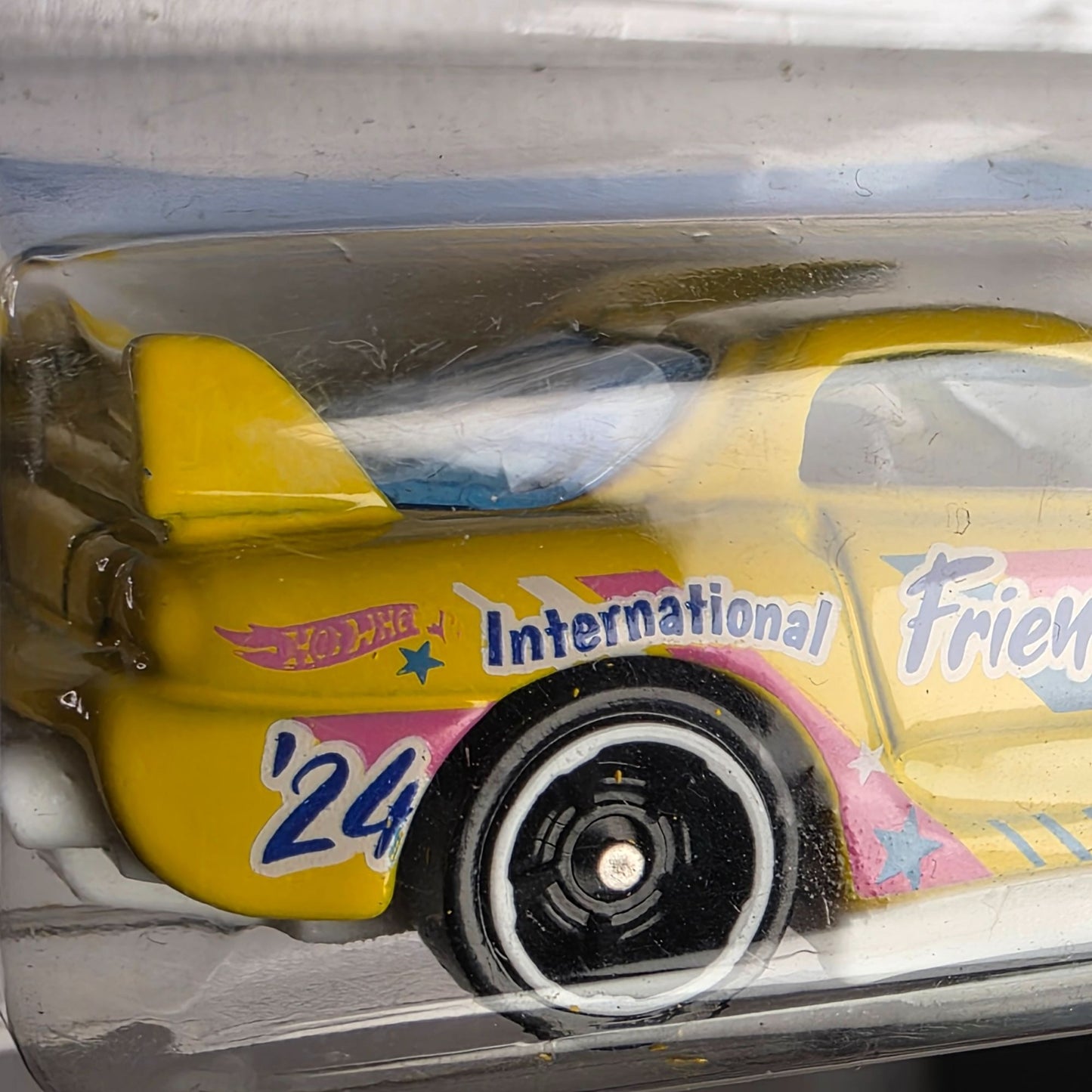 Hot Wheels 24/Seven Celebration Racers Yellow Car 173/250