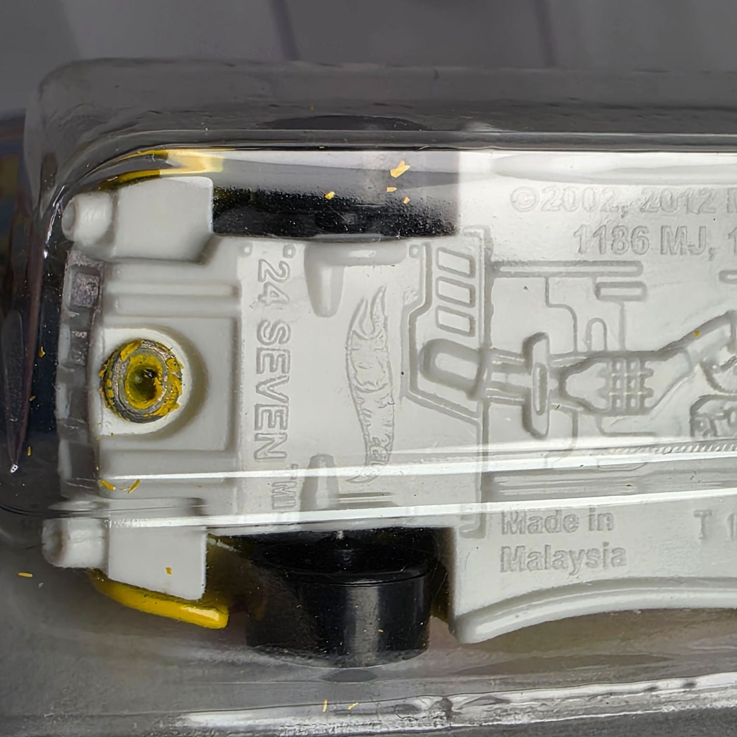 Hot Wheels 24/Seven Celebration Racers Yellow Car 173/250