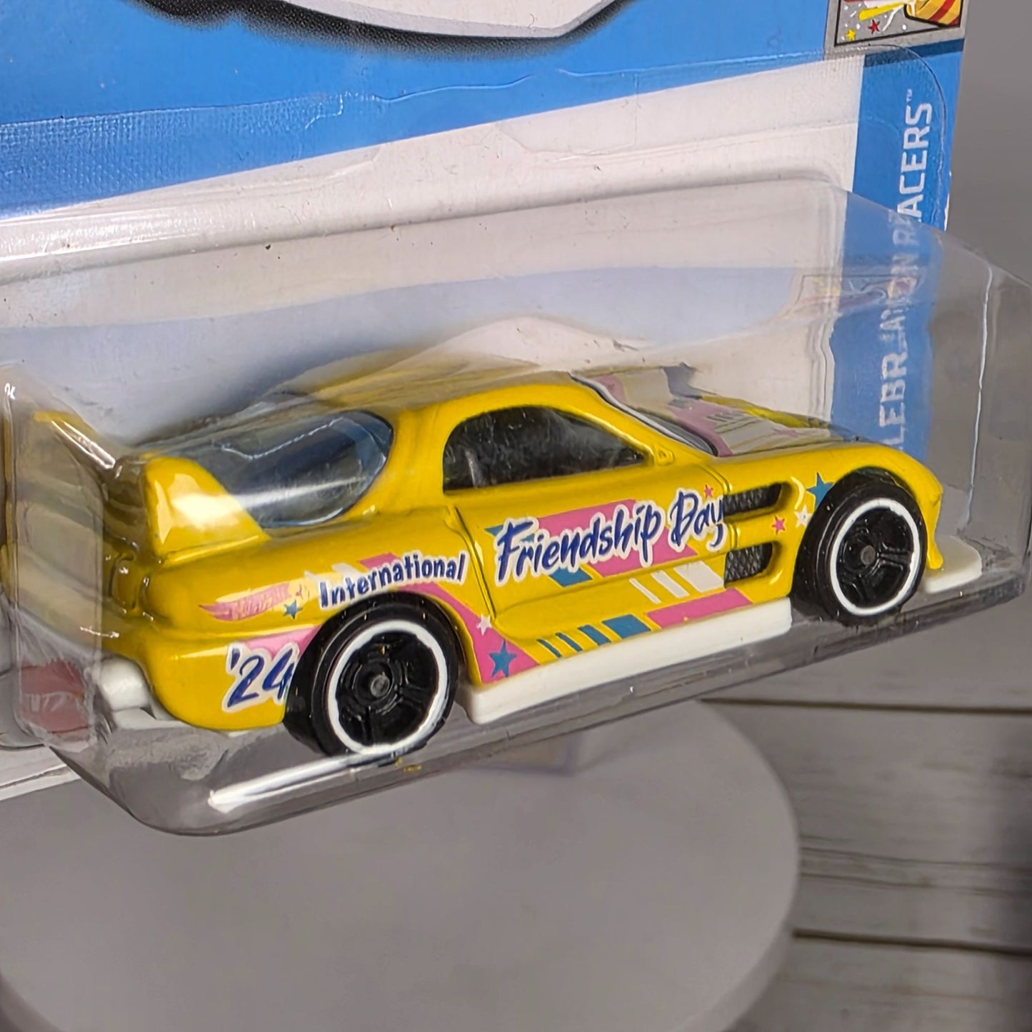 Hot Wheels 24/Seven Celebration Racers Yellow Car 173/250